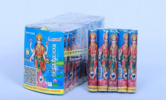 4 Deluxe Lakshmi